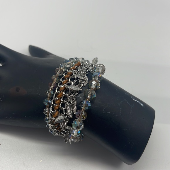 NWT ViVl Love 3 Piece Statement Jewelry Set - Picture 8 of 10